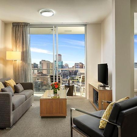 Quest King William South Aparthotel Adelaide Bagian luar foto