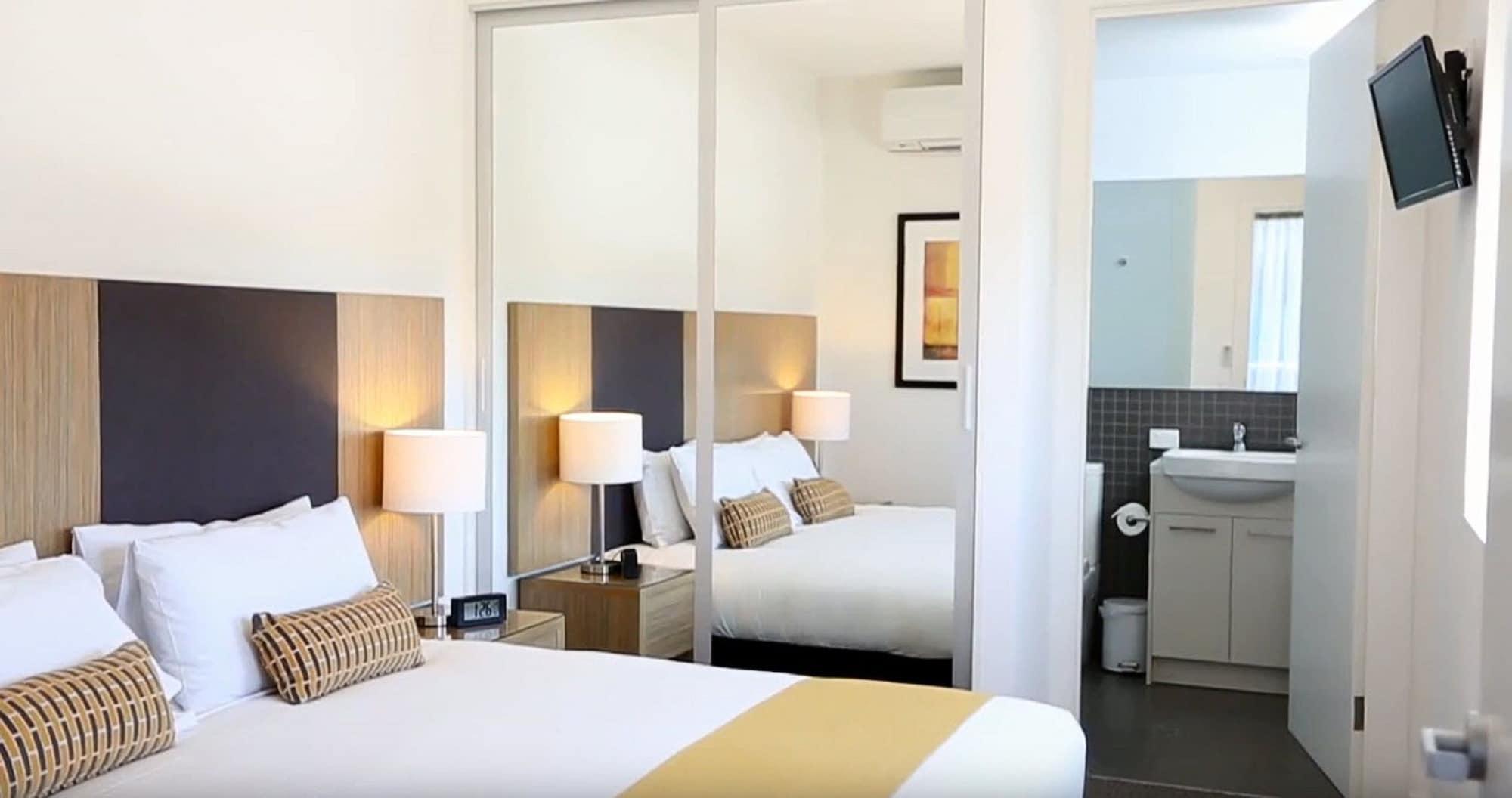 Quest King William South Aparthotel Adelaide Bagian luar foto