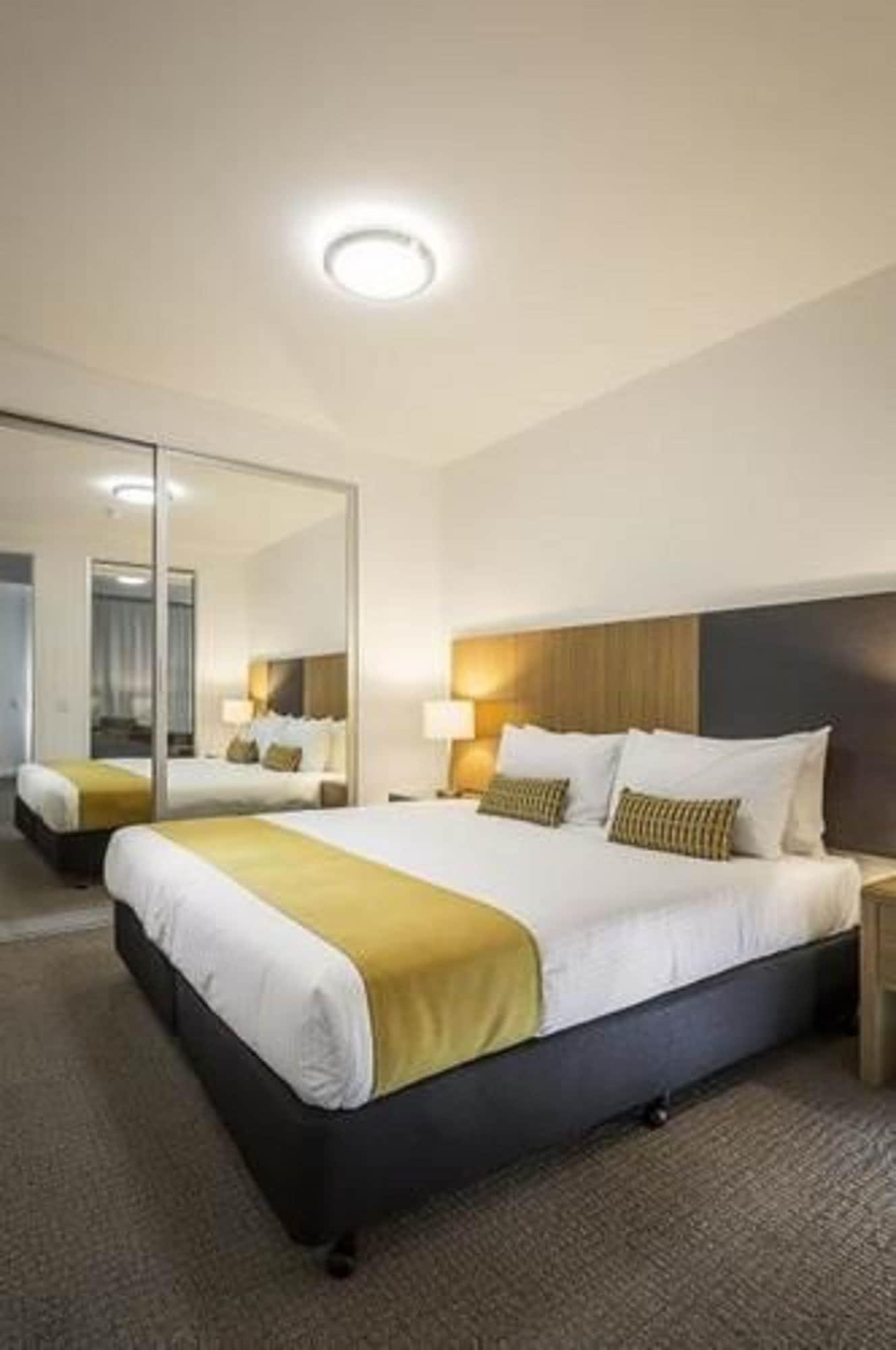 Quest King William South Aparthotel Adelaide Bagian luar foto
