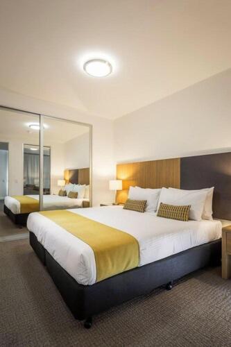 Quest King William South Aparthotel Adelaide Bagian luar foto