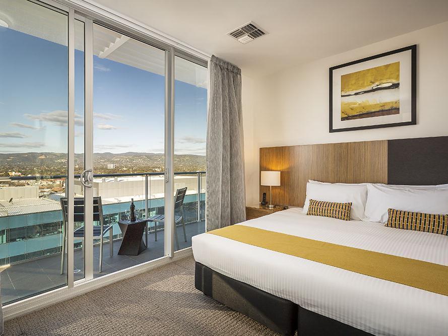 Quest King William South Aparthotel Adelaide Bagian luar foto