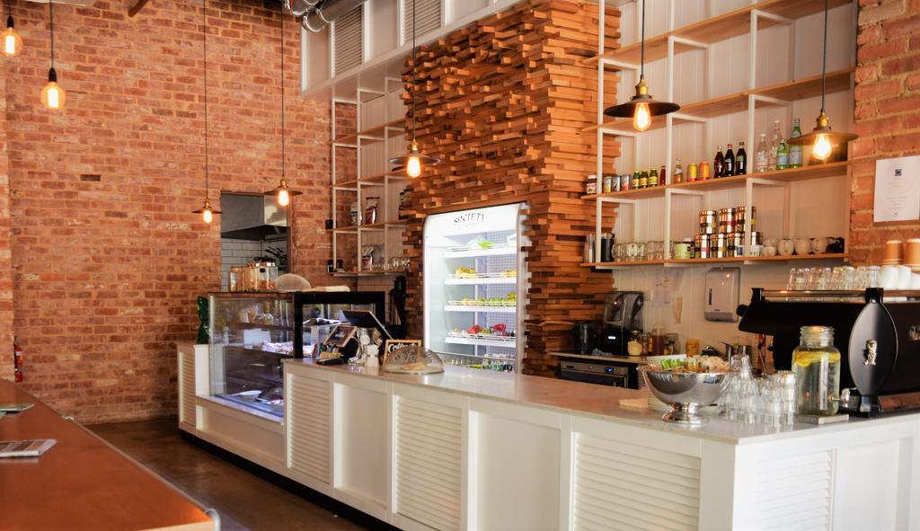 Quest King William South Aparthotel Adelaide Bagian luar foto