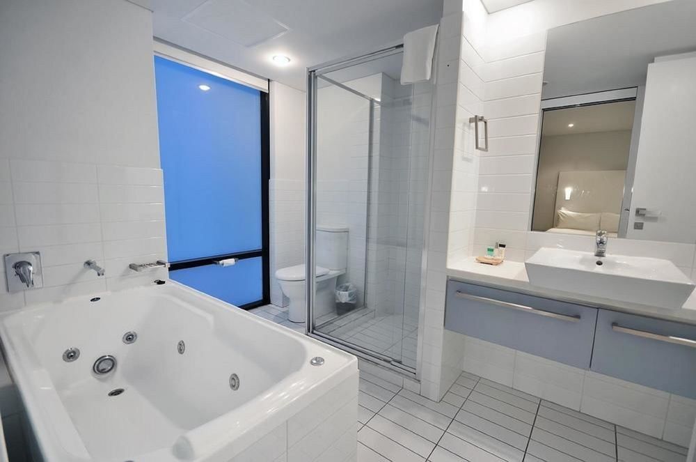 Quest King William South Aparthotel Adelaide Bagian luar foto